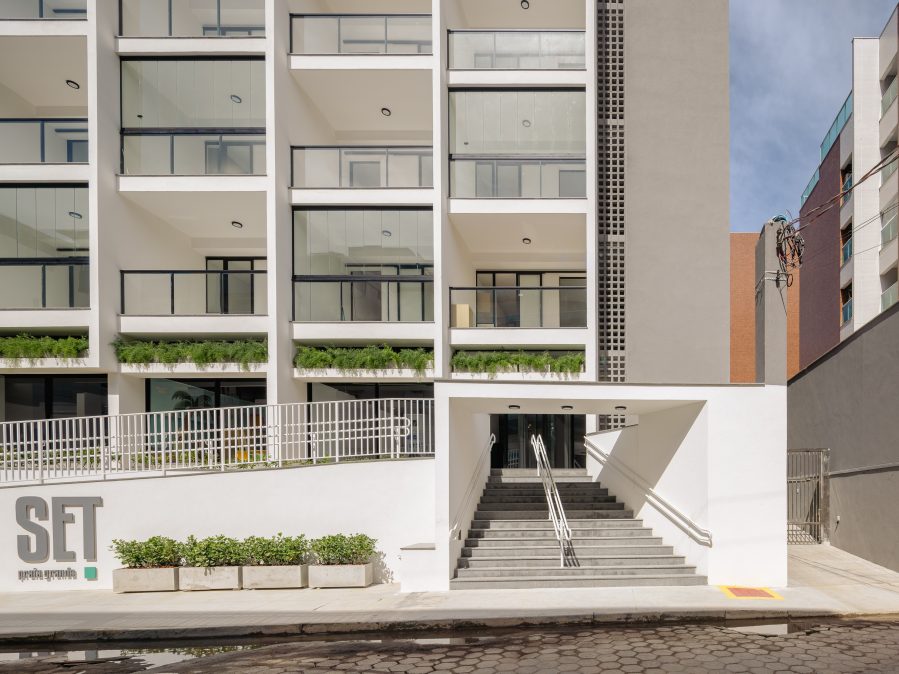 _08A0909 copyright manuel sa