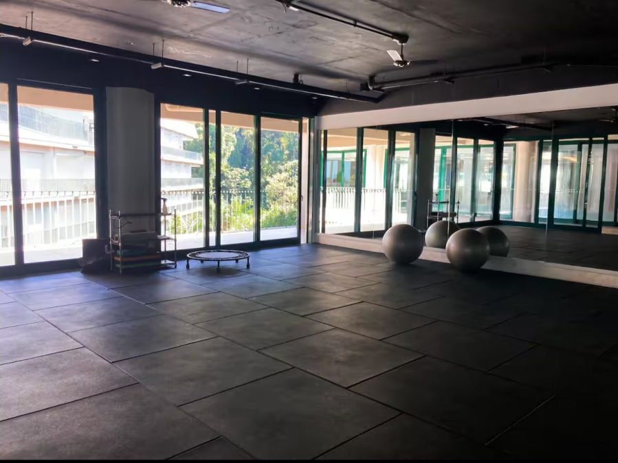 a68f6d5a-aa37-43a8-b02e-ebc26b1a5620